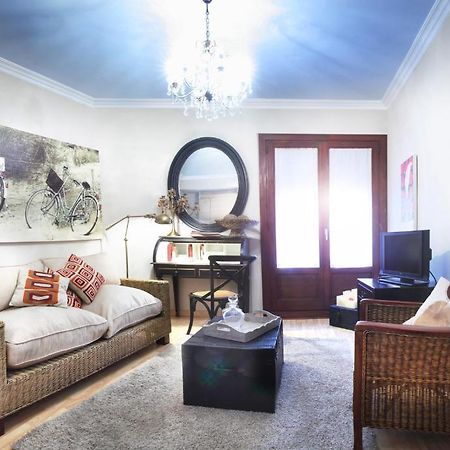 Apartamentos Alcoba De Baco Barbastro Rom bilde