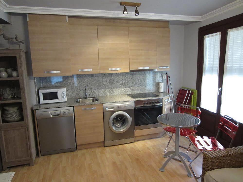 Apartamentos Alcoba De Baco Barbastro Eksteriør bilde